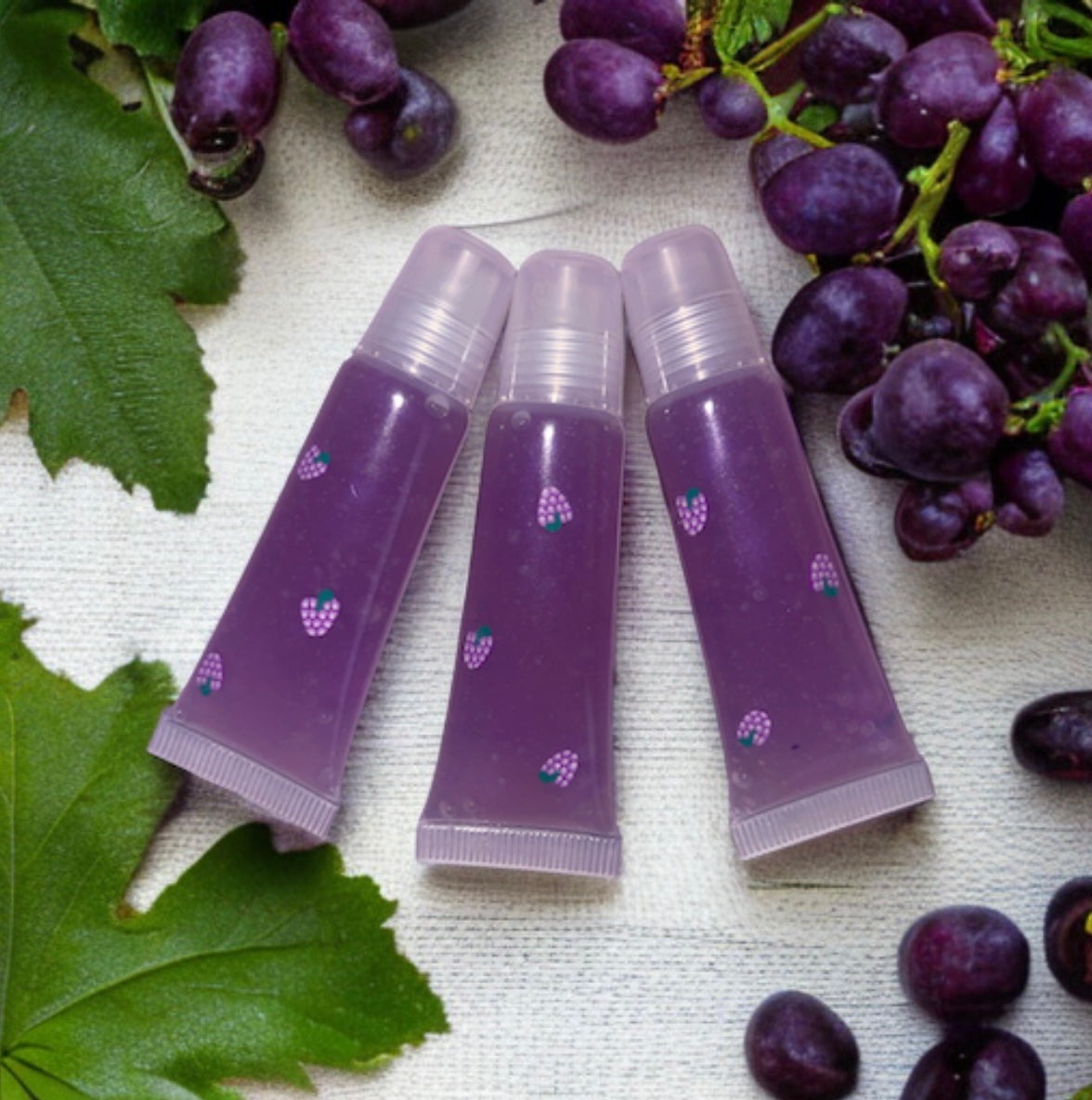 Grape lipgloss - candy lipgloss - fruit scented lipgloss - vegan lipgloss - organic lipgloss - lip moisturizer- hyrdrating lipgloss - shine