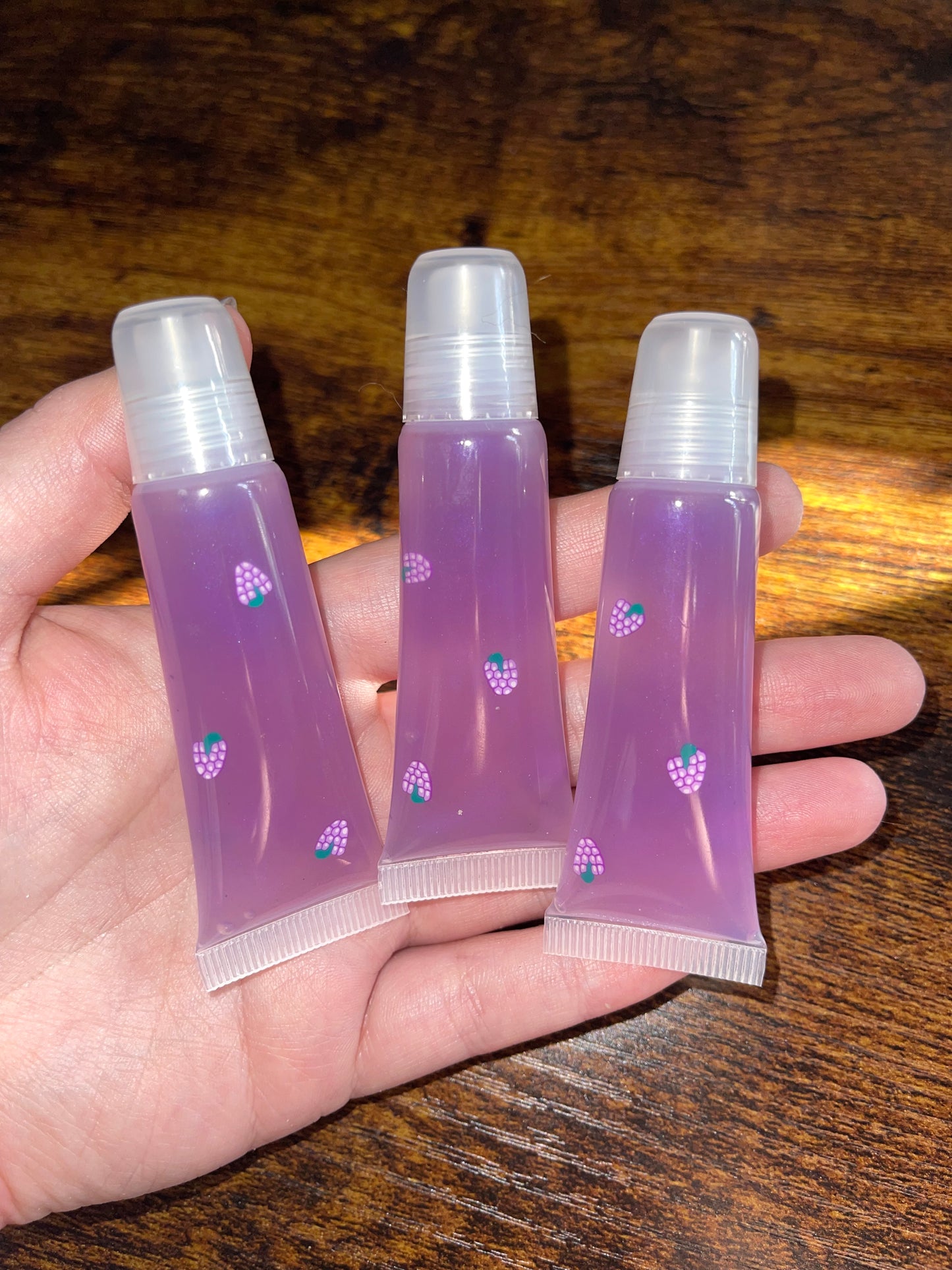 Grape lipgloss - candy lipgloss - fruit scented lipgloss - vegan lipgloss - organic lipgloss - lip moisturizer- hyrdrating lipgloss - shine